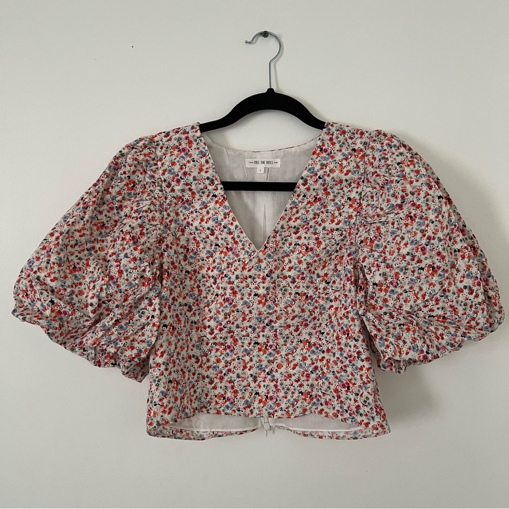 Free the roses rose crop bubble short sleeve corset style top size large